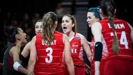 "Filenin Sultanları" FIVB Kadınlar Milletler Ligi'nde yarı finalde