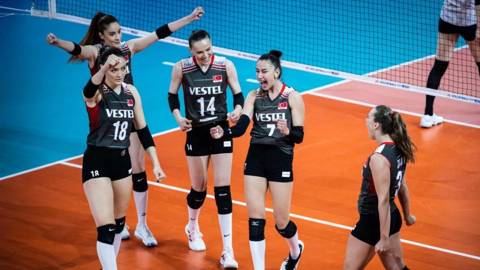 Filenin Sultanları Japonya’yı yendi