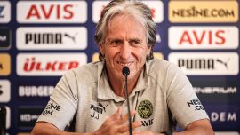 Jorge Jesus: Umarım turu geçen taraf oluruz