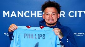 Manchester City Kalvin Phillips'i renklerine bağladı