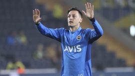 Mesut Özil Fenerbahçe'ye veda etti