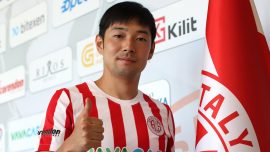 Antalyaspor Japon orta saha