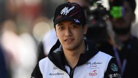 F1 ekiplerinden Alfa Romeo Guanyu Zhou'nun sözleşmesini uzattı