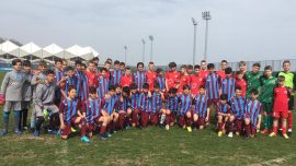 Ukraynalı çocuk sporcular Trabzon'da çalışmalarını sürdürüyor