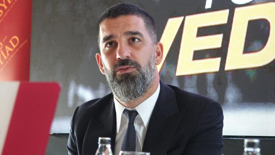 Arda Turan: Bir ekol hocası olmak istiyorum