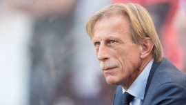 Beşiktaş ve Fenerbahçe Christoph Daum için "geçmiş olsun" mesajı