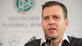 Almanya'da Bierhoff ile yollar ayrıldı