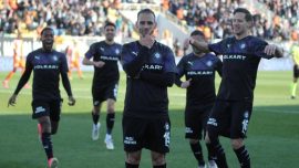 Altay'ın tecrübeli oyuncuları takımı sırtlıyor