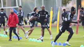 Beşiktaş hazırlıklarını Antalya'da sürdürdü