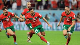 Danimarka TV kanalı, Faslı futbolcularla ilgili "ırkçı yorumu" için özür diledi