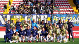Fenerbahçe Petrol Ofisi Trabzonspor'u tek golle geçti
