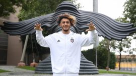 Tayfur Bingöl Beşiktaş'a transfer olarak hayalini gerçekleştirdi