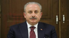 TBMM Başkanı Şentop yarı finale çıkan Fas'ı kutladı