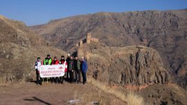 Dağcılar Ardahan'daki "Şeytan Kalesi"ne yürüdü