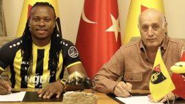 İstanbulspor Emeka Eze'yi kiraladı