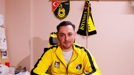 İstanbulspor'un "vefalı taraftarı" takımını yalnız bırakmıyor
