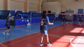 Kars'ın badmintoncu kızları başarıya raket sallıyor