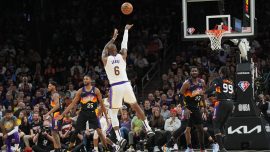 LeBron James 38 bin sayı barajını aşan 2. oyuncu oldu