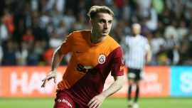 Galatasaraylı Kerem Aktürkoğlu'ndan depremzede çocuklara moral telefonu
