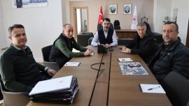 Trabzonspor Başkanı Ahmet Ağaoğlu'ndan deprem bölgesine ziyaret