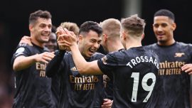 Arsenal 3 puanı 3 golle aldı