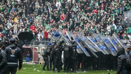 Bursaspor'a 9 maç seyircisiz oynama cezası verildi