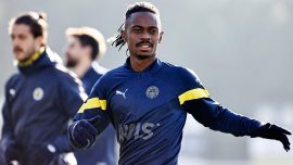 Fenerbahçeli Lincoln Henrique sakatlandı