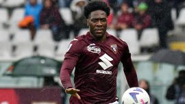 Galatasaray'da Sacha Boey'un yerine Ola Aina'yı