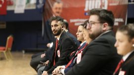 Judo hakemi "asrın felaketi"nde kaybettiği babasının izinden gitmek istiyor