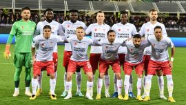 Rıza Çalımbay'dan tek değişiklik