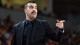 7Days Avrupa Kupası'nda yılın başantrenörü Erdem Can oldu