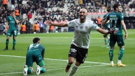 Beşiktaş Giresunspor'u 3 golle geçti