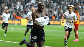 Beşiktaş'ta Aboubakar, Weghorst'un gol sayısını yakaladı