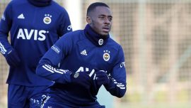 Fenerbahçe'de sakatlanan Osayi-Samuel Trabzonspor ve Sivasspor maçlarını kaçıracak