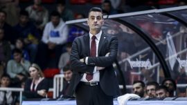 Galatasaray Nef'te başantrenör Pistiolis ile yollar ayırıldı
