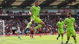 Manchester United kazandı, Liverpool puan kaybetti