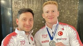 Milli cimnastikçi Mehmet Ayberk Koşak Bulgaristan'da gümüş madalya kazandı