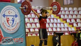 Türkiye Halter Şampiyonası Sivas'ta başladı