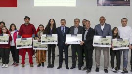 Uşak'ta amatör spor kulüplerine ayni ve nakdi destek