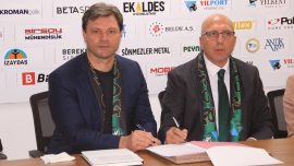 Ertuğrul Sağlam resmen Kocaelispor'da