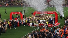 Fenerbahçe kupasını aldı