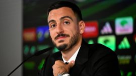 Real Madrid yeni transferi 33 yaşındaki Joselu'yu tanıttı