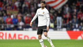 Valencia Cenk Özkaçar'ın bonservisini aldı