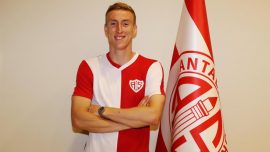Antalyaspor Polonyalı Adam Buksa'yı kiralık olarak kadrosuna kattı
