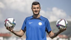Sinan Osmanoğlu Rizespor'un Süper Lig'de kalıcı olacağına inanıyor