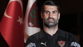 Volkan Demirel: Futbola ilk defa başlıyor ilk gibiyim