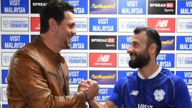Erol Bulut'un çalıştırdığı Cardiff City Manolis Siopis'i transfer etti