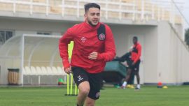 Fatih Karagümrük Adnan Uğur'un sözleşmesini uzattı
