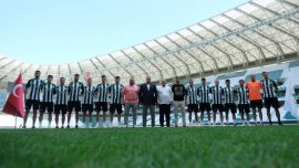 Giresunspor'da genç oyuncularla profesyonel sözleşme imzalandı