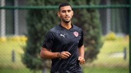 Hatayspor'a Cezayirli sol bek
